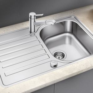 Blanco Spüle 519059 76,8 x 48,8 cm, Edelstahl Bürstfinish, reversibel, Ablauffernbedienung mit Drehbetätigung