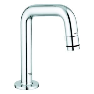 Grohe Universal Pillar Tap 20202000 chrome, 7 degree spout, projection 114 mm