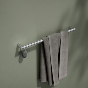 Keuco Reva Badetuchhalter 12801010600 verchromt, 600 mm, mit integrierten Haken