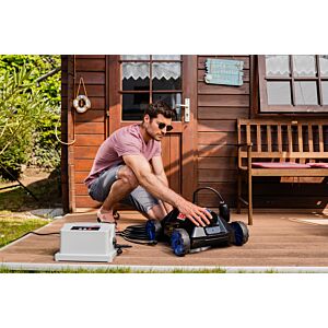 T.I.P. Pool-Roboter - 50 m³ Becken, 18.000 l/h, Bodenreinigung,  vollautomatisch, Sweeper 18000, 30454