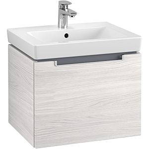 Villeroy & Boch Subway 2.0 Villeroy & Boch Subway 2.0 A68600E8 53.7x42x42.3cm, 2000 pull-out, silver matt handle, white wood