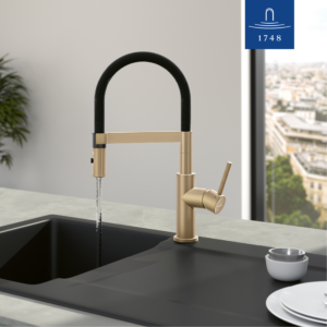 Villeroy &amp; Boch Steel Expert Compact kitchen faucet 92730023 diverter jet/spray, gold black