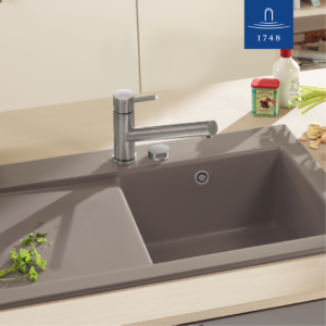 Villeroy &amp; Boch Como 925111LC kitchen faucet, low pressure, 12.5 l/min, flexible connection hoses, solid stainless steel